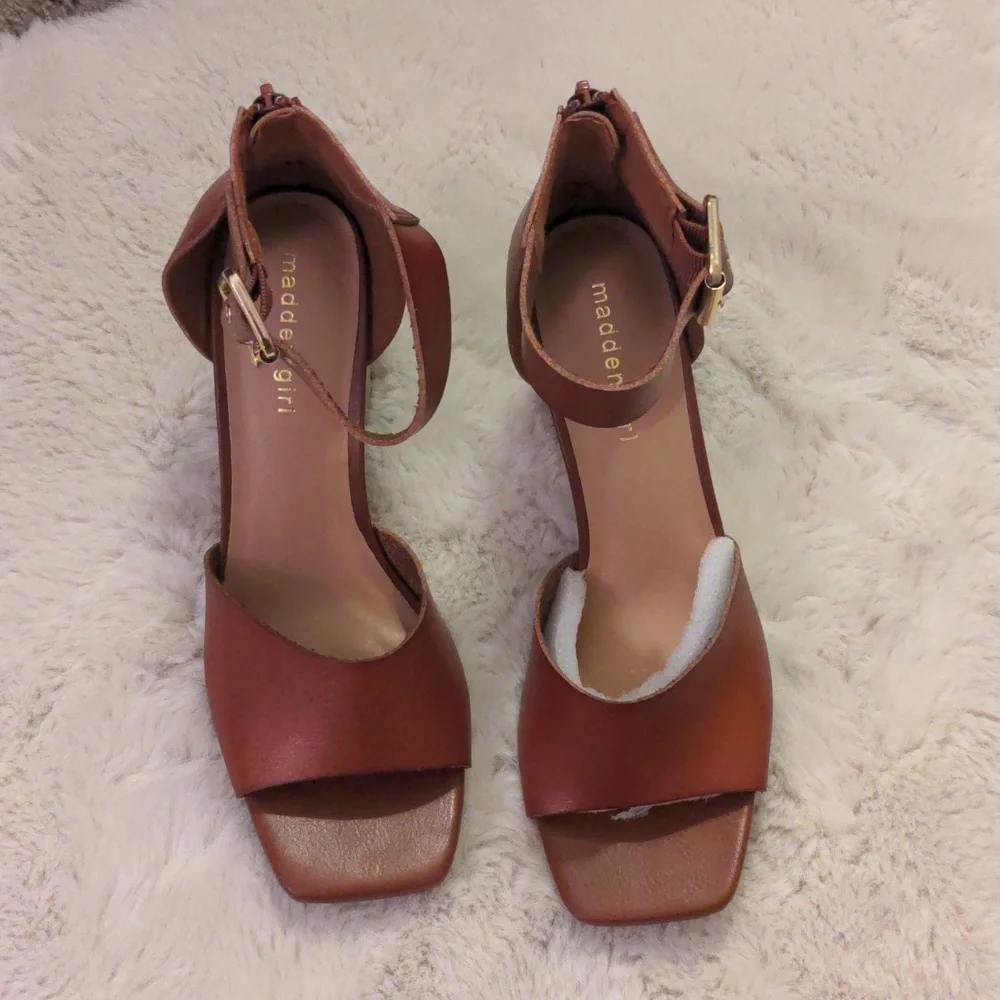 Madden girl Harperr two-piece city sandals - Picture 3 of 4